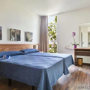 https://quality-reus.top-hotels-tarragona.com