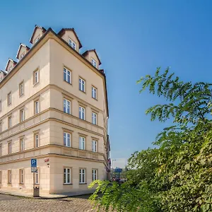 Le Petit 3* Prag